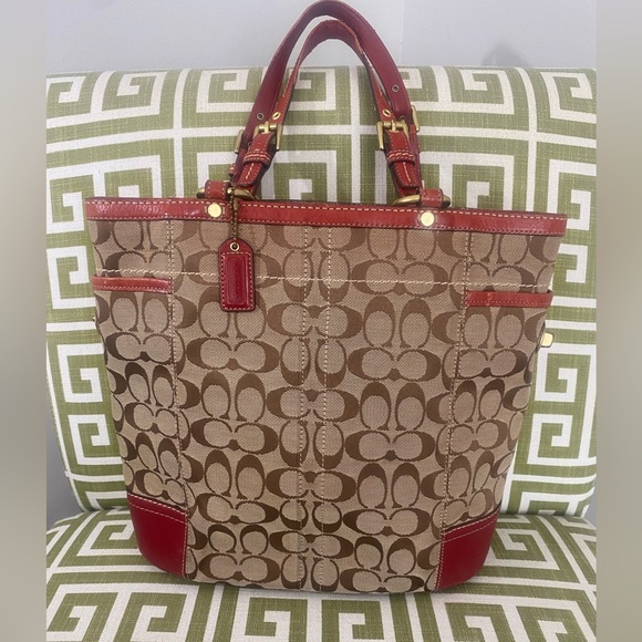 SOLD! COACH VINTAGE Signature Kaki Leather Tote & Accordion Coated Canvas Wallet - Picture 7 of 16